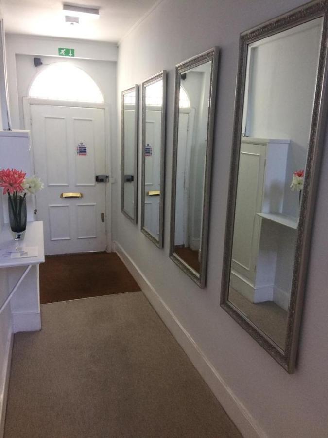 Apartament Notting Hill Charm -Sleeps 5 - Urban Retreat Londyn Zewnętrze zdjęcie