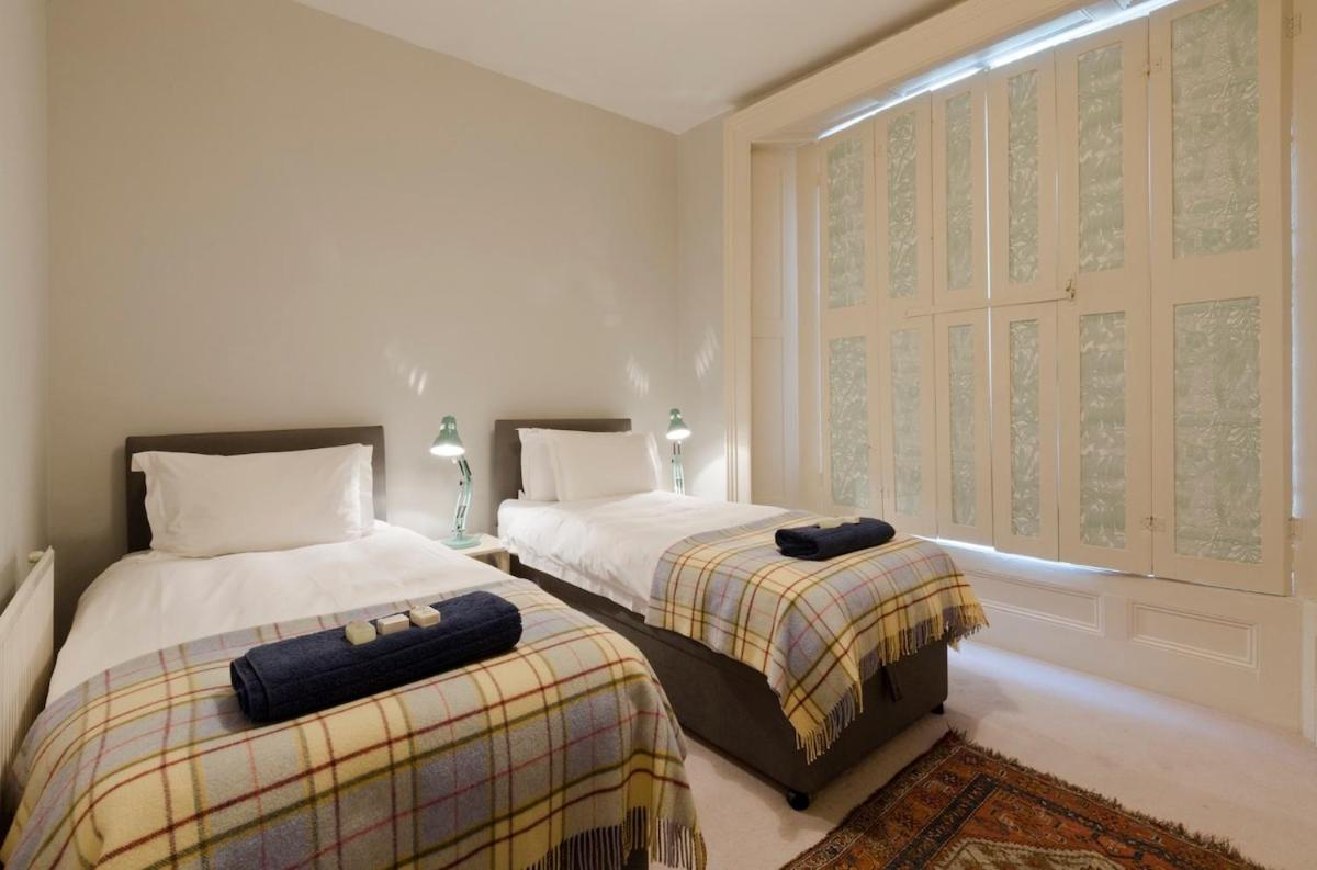 Apartament Notting Hill Charm -Sleeps 5 - Urban Retreat Londyn Zewnętrze zdjęcie